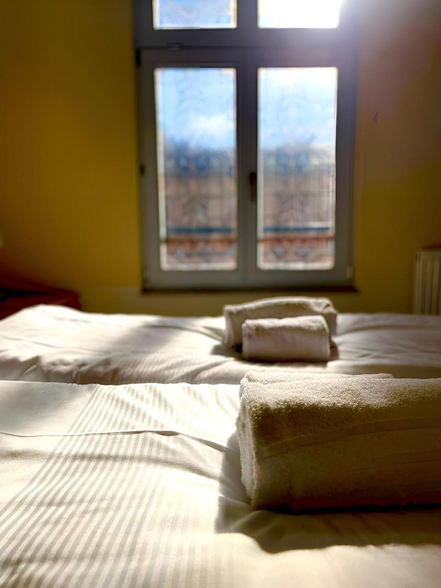 ארפורט Raha Apartments - Historischer Charme Direkt Am Domplatz מראה חיצוני תמונה