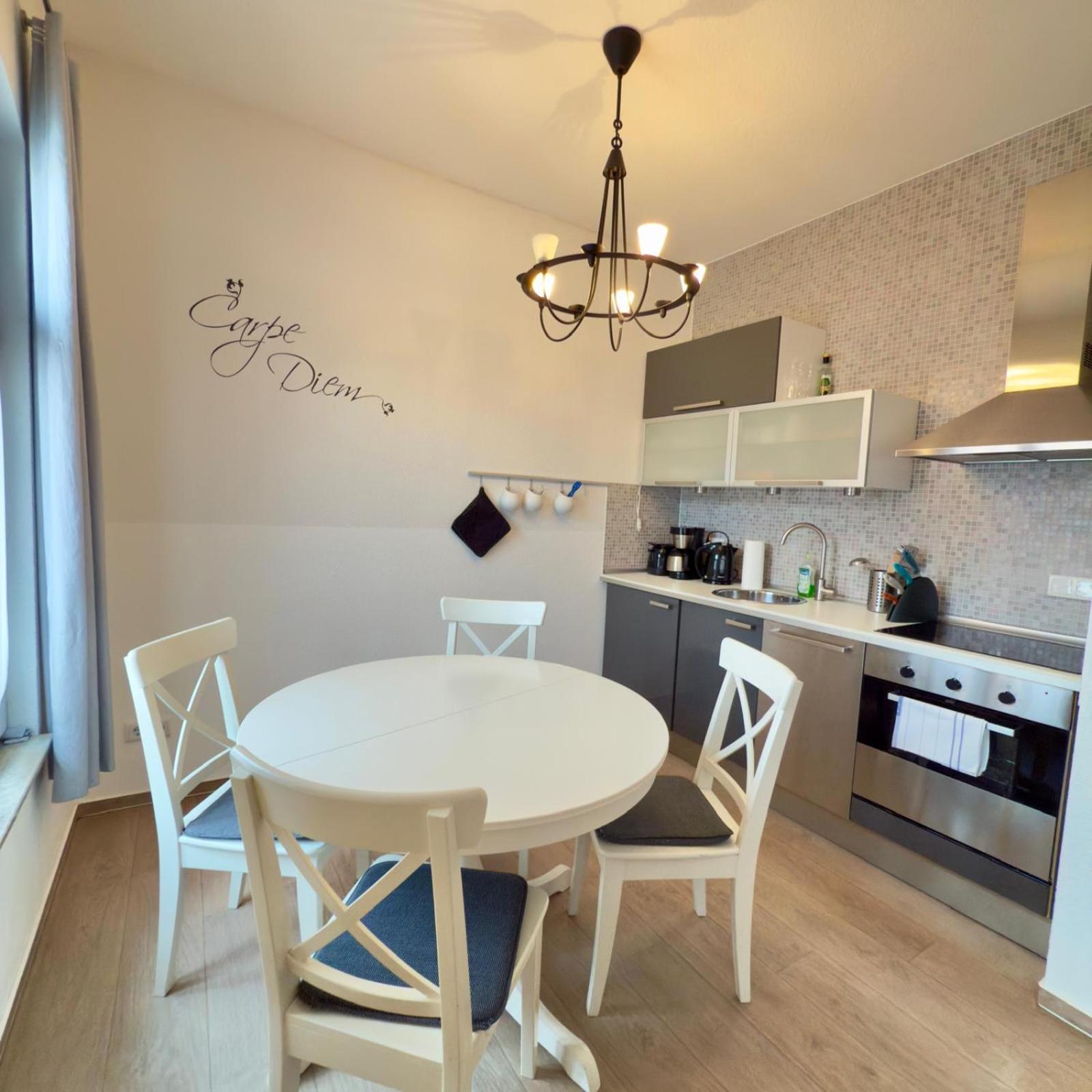 ארפורט Raha Apartments - Historischer Charme Direkt Am Domplatz מראה חיצוני תמונה